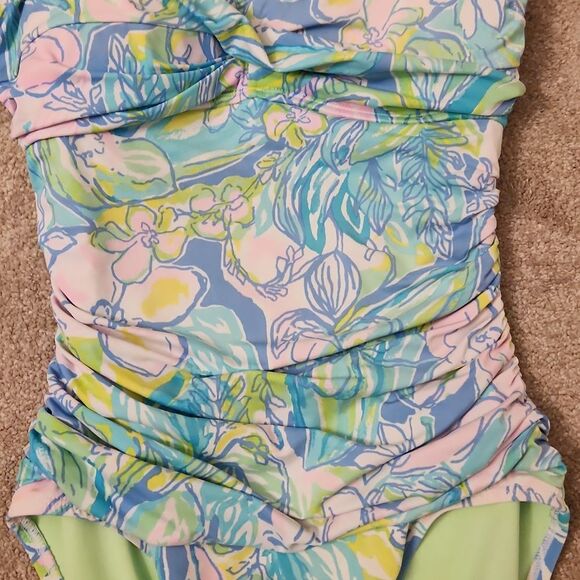 Lilly Pulitzer Flamenco One Piece Swimsuit w/ Removable Strap Size 4 - Picture 4 of 10